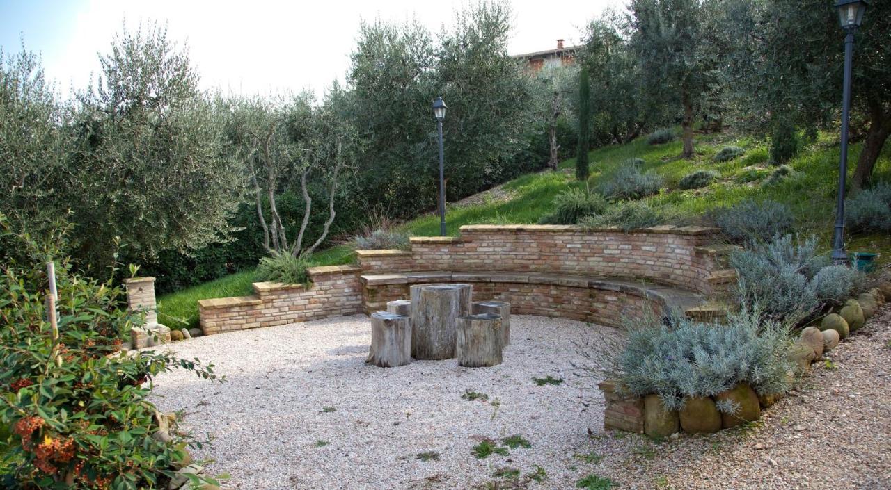 Valle Del Metauro Country House Montemaggiore al Metauro エクステリア 写真